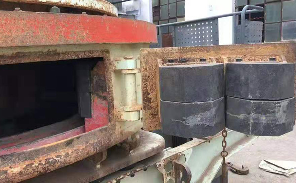 二手制砂机周护板细节